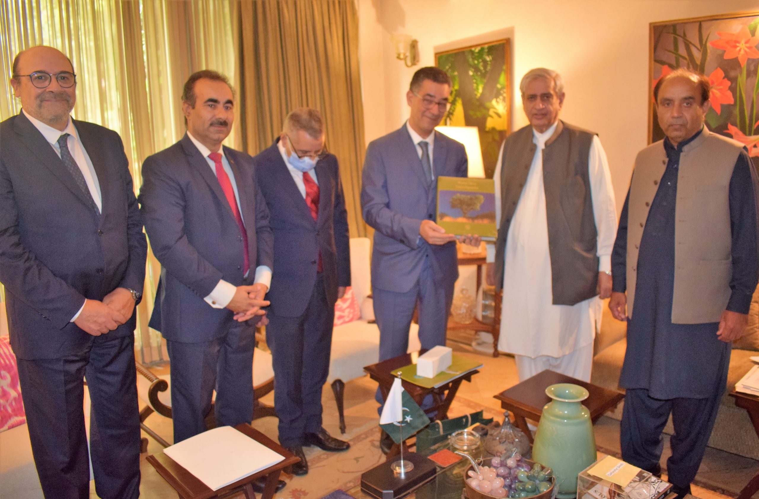 Official Engagement with H.E Fakhar Imam Federal Minister MO NFS&R(2021-10-22)